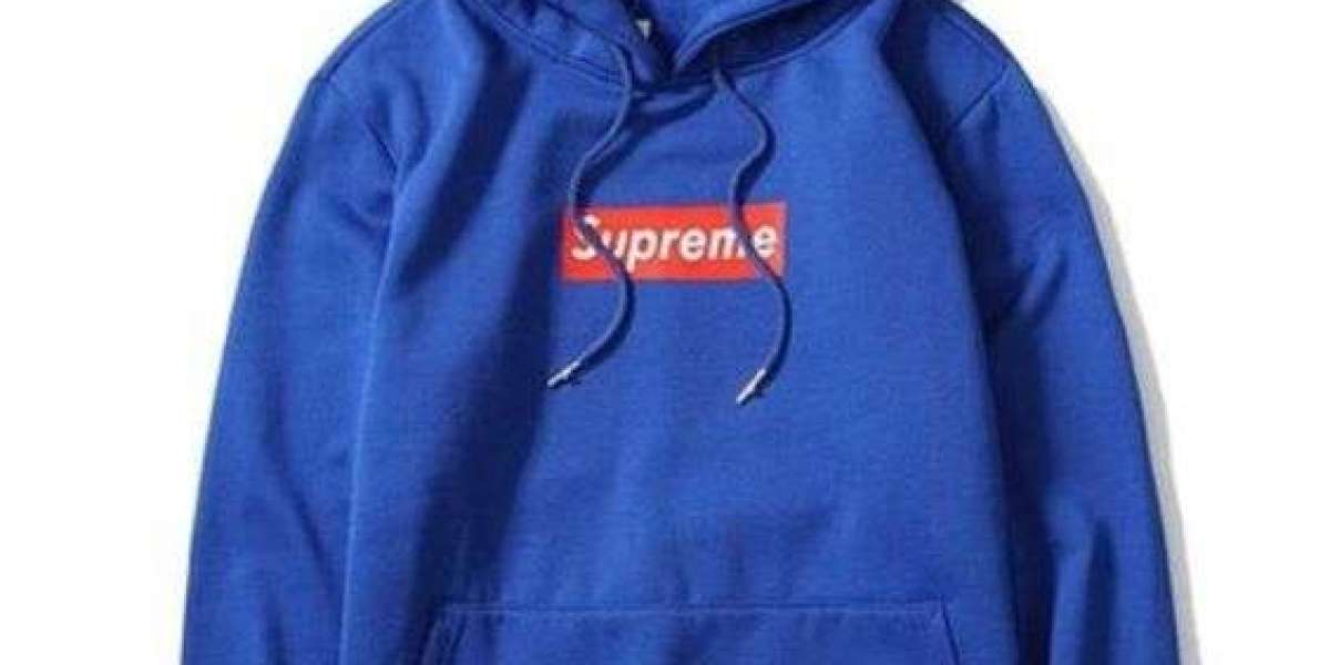 Supreme Hoodies: A Closer Look into Streetwear Excellence
