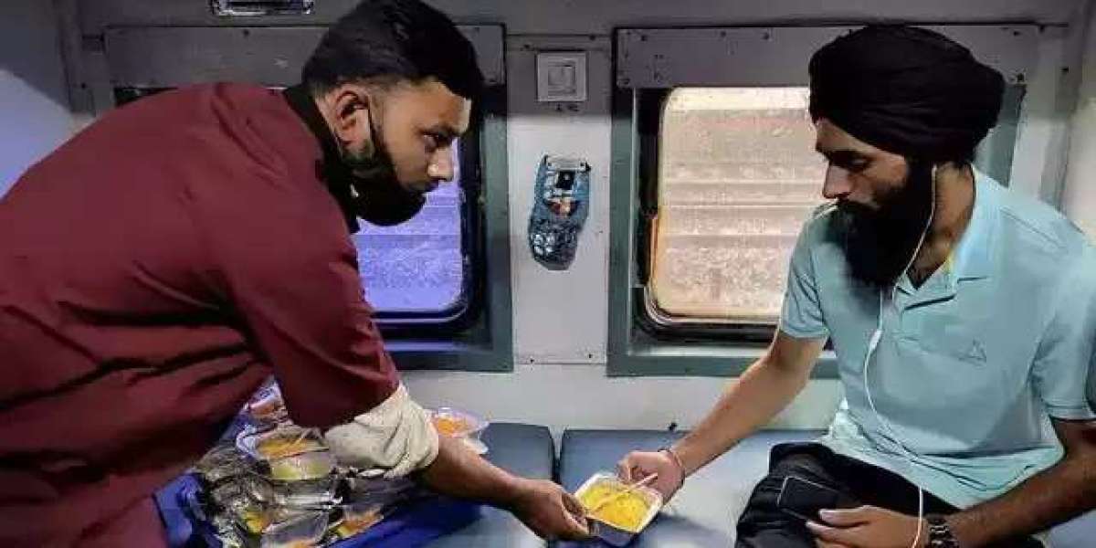 Train Food Delivery In Jabalpur By IRCTC eCatering