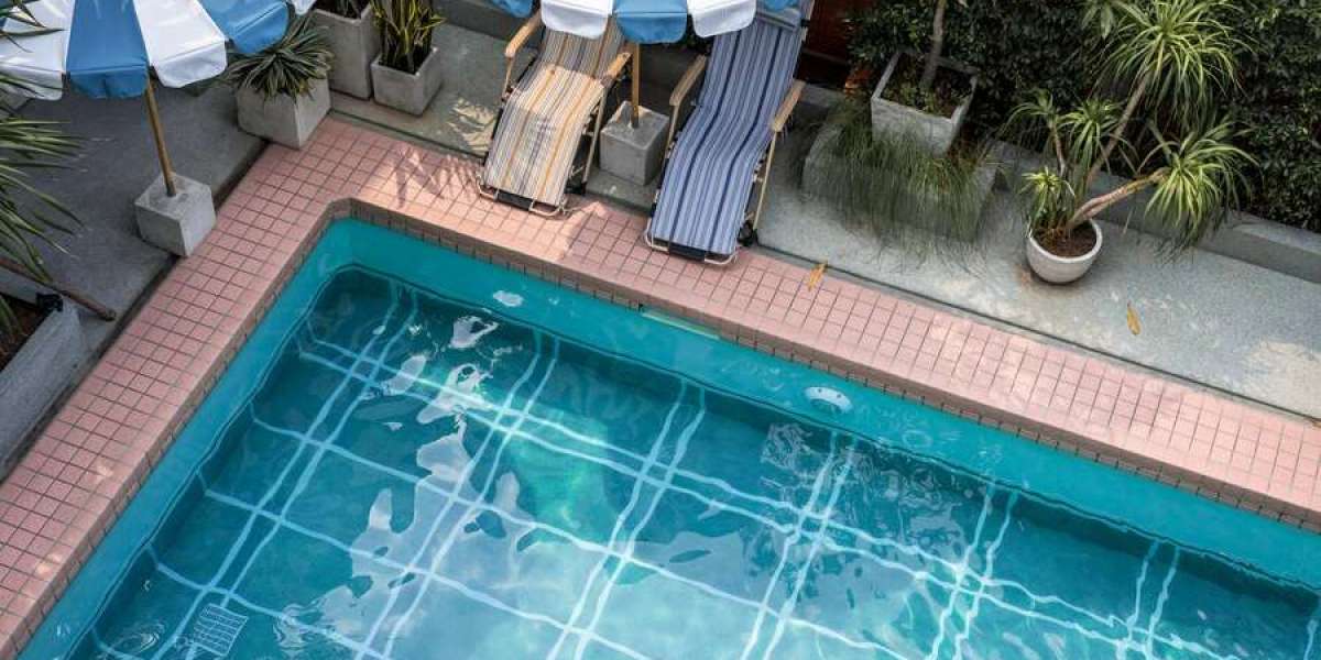 Best Swimming Pool Renovation in Dubai – Transform Your Pool