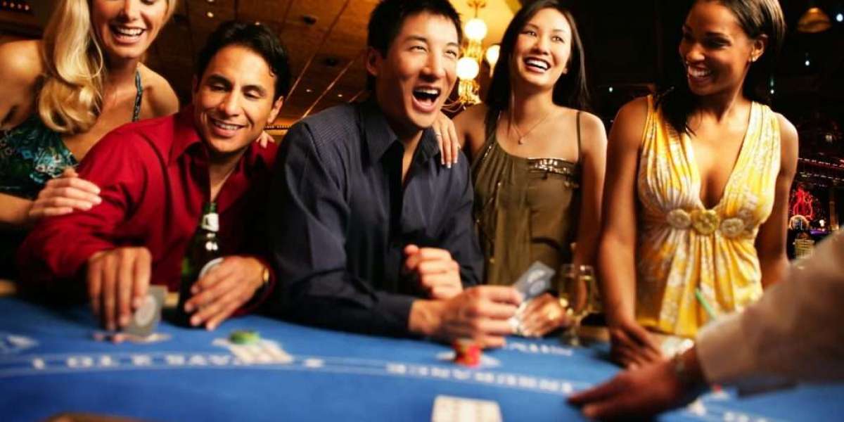 7slots vs Other Mobile Casinos : Which Offers the Best Real Money Experience?
