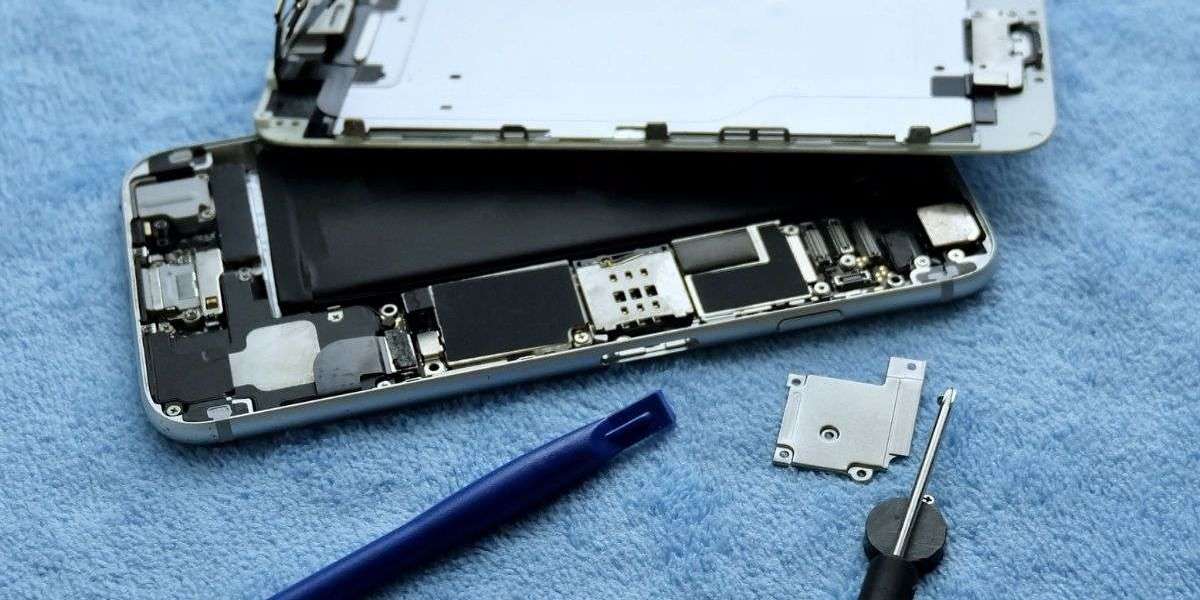 Expert Mobile Screen Repair Services in Austell by ZNET CPR