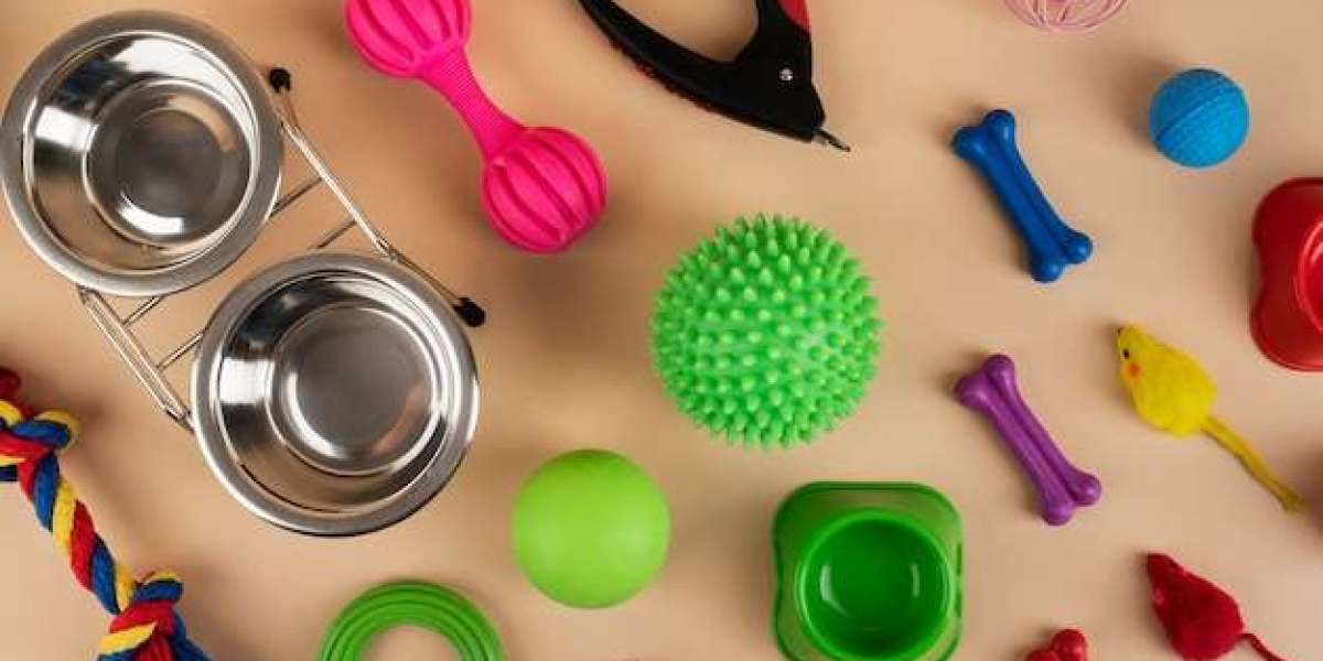 The Ultimate Guide to Online Pet Supplies: Accessories, Grooming Essentials, and Toys for Your Furry Friends