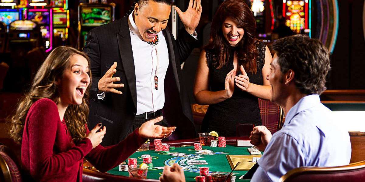 Experience Live Casino Games at Gdwon333 - Singapore's Premier Choice!