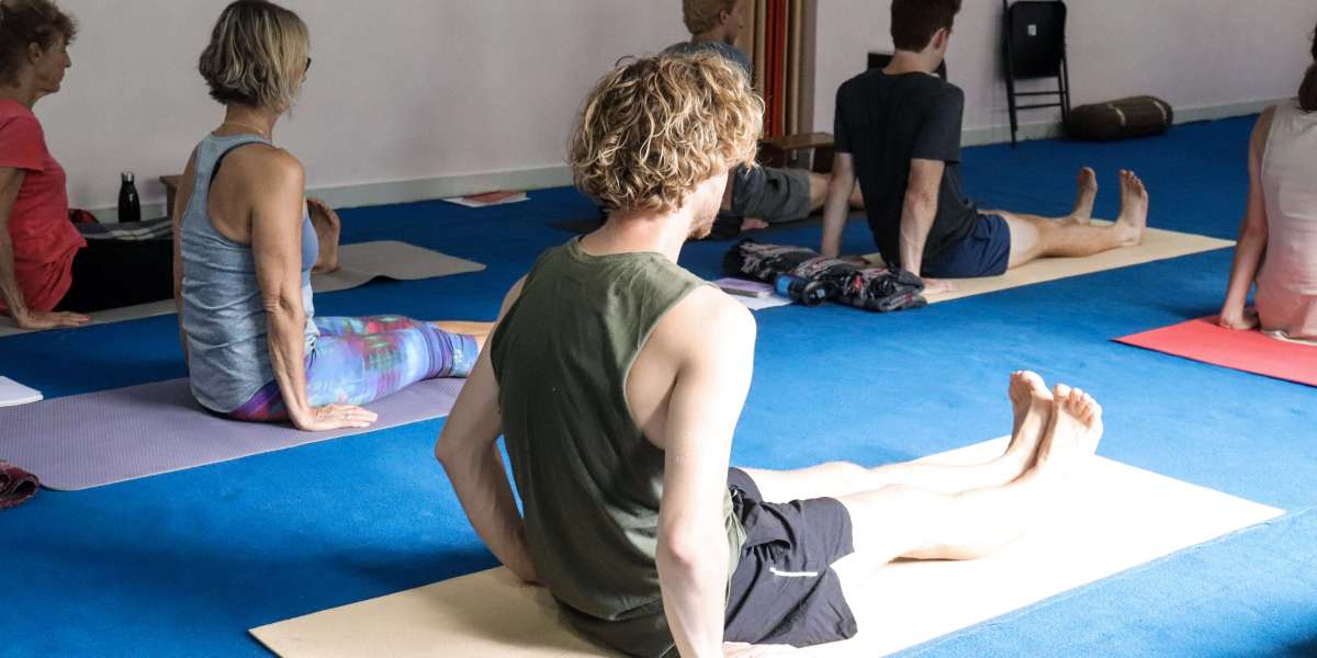 Transform Your Life and Empower Others through our Life-Changing 200 Hour Yoga Teacher Training in Rishikesh